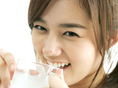MISS Q <em>工作狂</em> 抗老减龄5岁绝招-搜狐<em>女人</em>