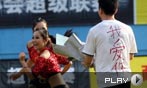 ����ǿ�д���׷���г����� ��ʾ��ȴ��������