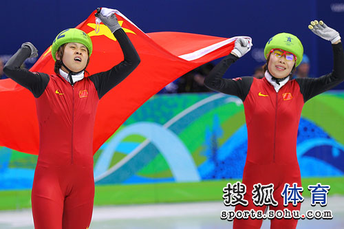 01-2010冬奥会-王��1000米摘金