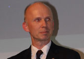 Peter Sahlstrom