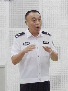 北京人民警察学院汽车驾驶学校校长柳实