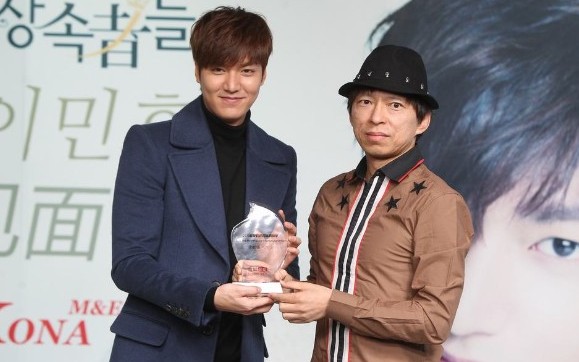 李敏镐获颁“2013最受欢迎国际男演员”