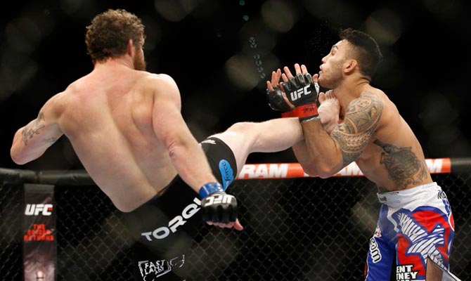 ufc190开篇:罗西vs科雷娅 牛头人兄弟同台竞技