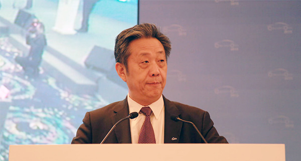 中国汽车工业协会常务副会长兼秘书长董扬